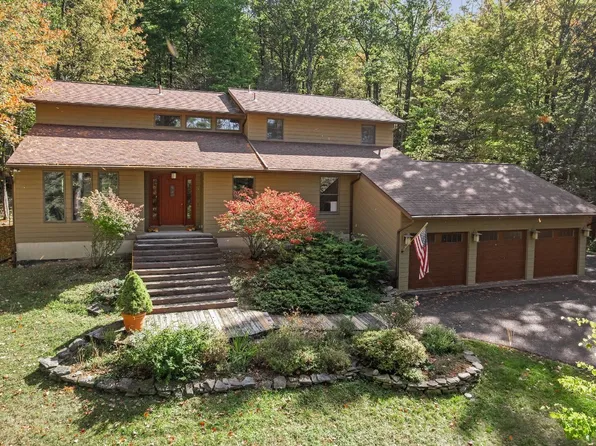 870 Powderhouse Rd, Binghamton, NY 13903