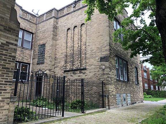2nd image of 2812 N Parkside Ave #1