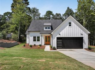 3807 Cagle Rd, Gainesville, GA 30501