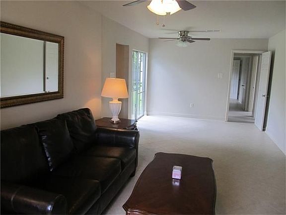 3rd image of 3630 Kent Dr