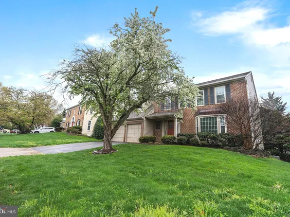 4318 Poplar Branch Dr, Chantilly, VA 20151