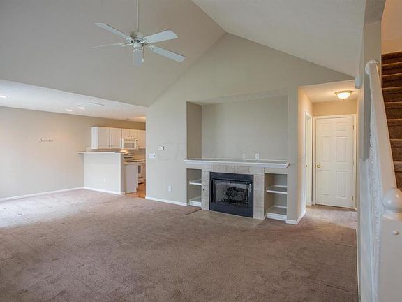5th image of 2202 Meadowlark Ln W