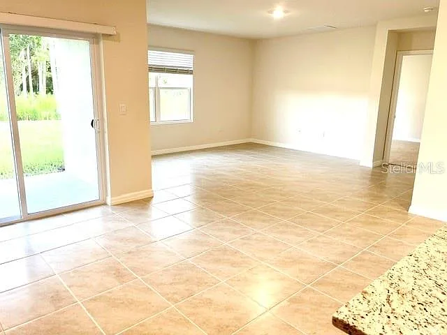1950 Deep Lake Cir — Photo 12