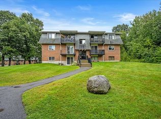 176 Maple Ave APT 4-8, Rutland, MA 01543