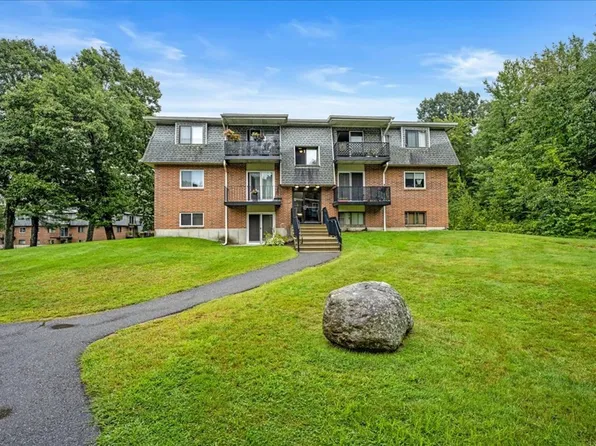 176 Maple Ave APT 4-8, Rutland, MA 01543
