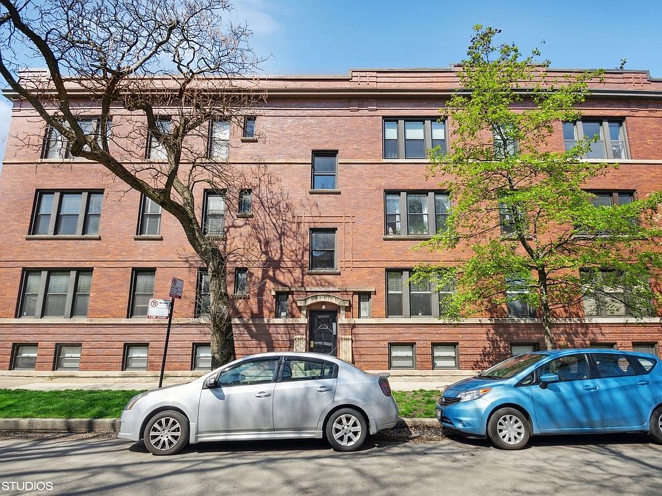 1st image of 6204 N Lakewood Ave APT 1N