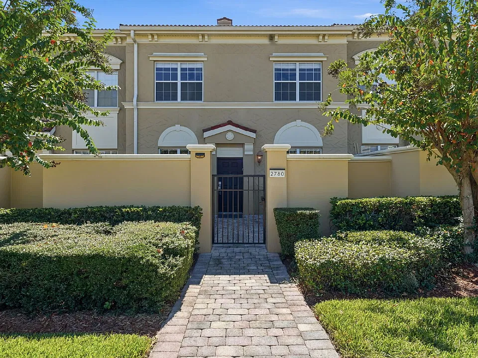 2780 Bella Vista Dr