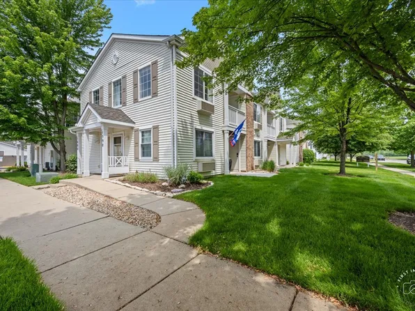 1606 McClure Rd Unit 1606, Aurora, IL 60505