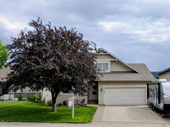1968 Saskatoon Pl, Kamloops, BC V2E 2T1