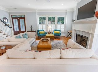 911 Barnard St, Savannah, GA 31401
