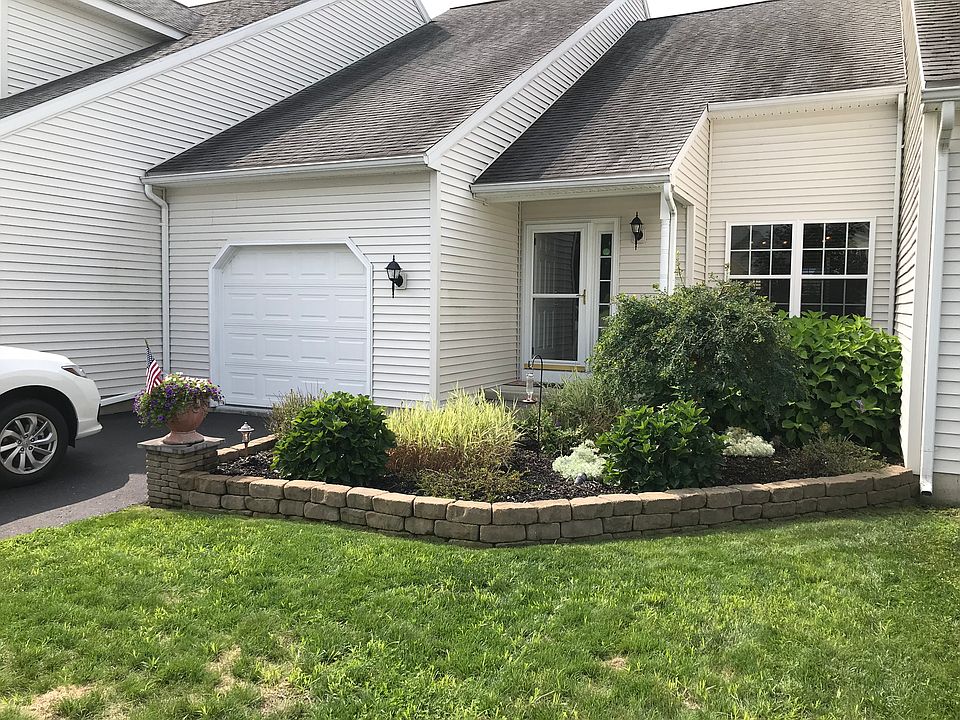 1st image of 37B Pointe West Dr #B