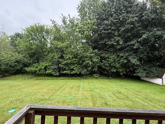 2nd image of 3961 Lake Vista Rd