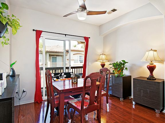 5th image of 6369 Avenida De Las Vistas Unit 6