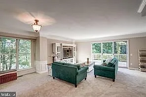 353 Barnfield Sq NE — Photo 9
