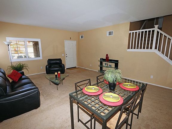5th image of 38356 Willow Ct