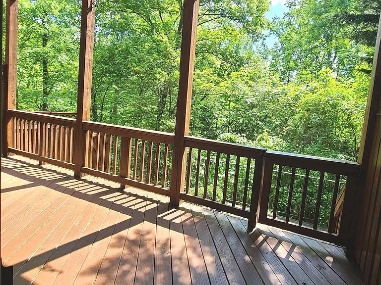 2511 Gadsby Pl — Photo 40