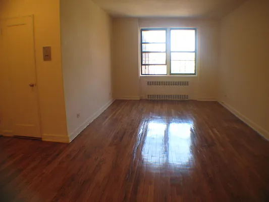 Rented by Highline Residential | media 3