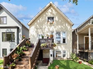 3008 W Fletcher St, Chicago, IL 60618