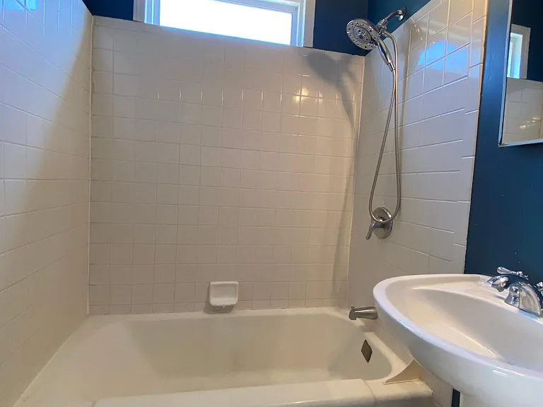 156 Warner St #1 — Photo 5