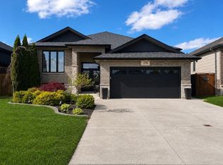 370 Welsh Ave, Amherstburg, ON N9V0E7