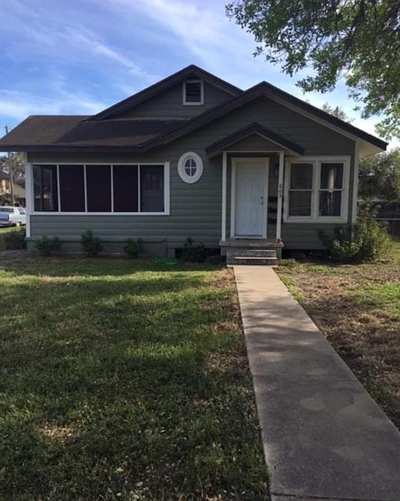 1st image of 603 W Alice Ave