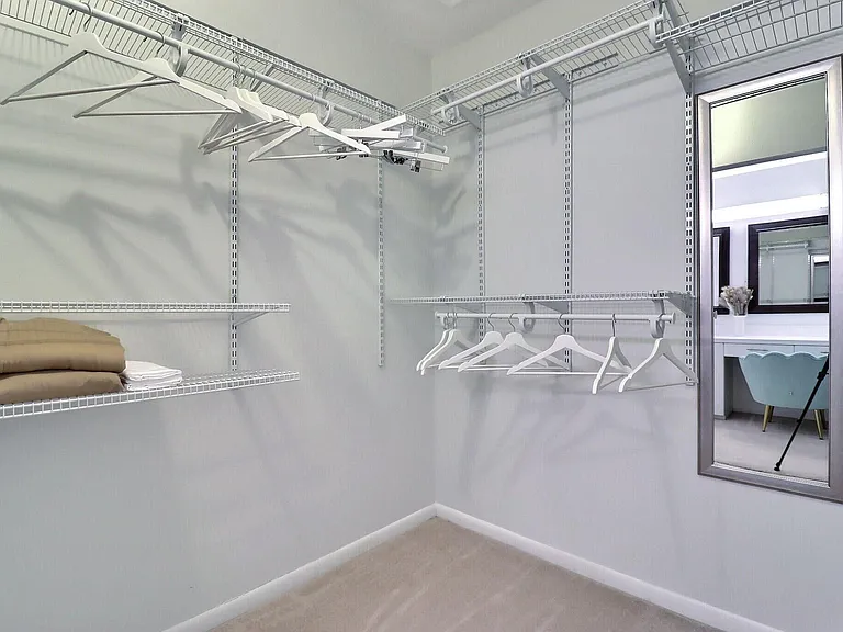 2514 Bedford Mews Dr — Photo 14