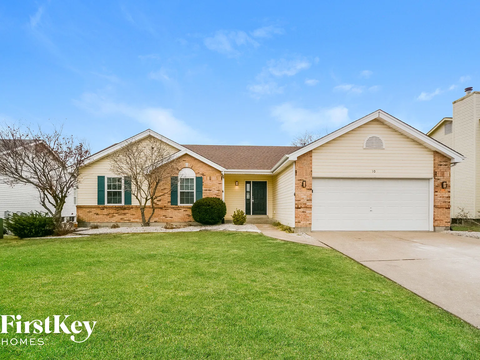3 bed, 2.0 bath, 1488 sqft, $2,435 — Photo 2