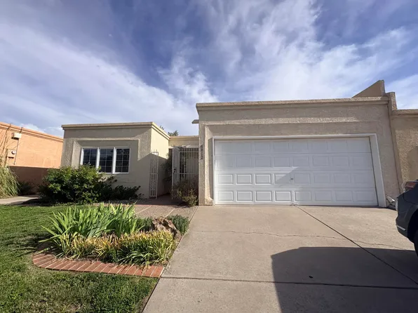 6812 Kelly Ann Rd NE, Albuquerque, NM 87109