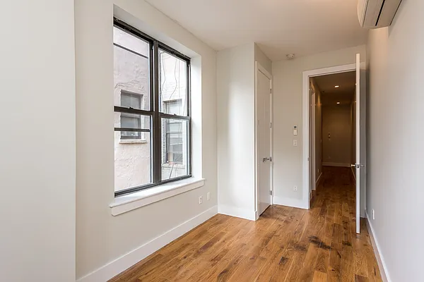 Rented by Nooklyn NYC LLC | media 42