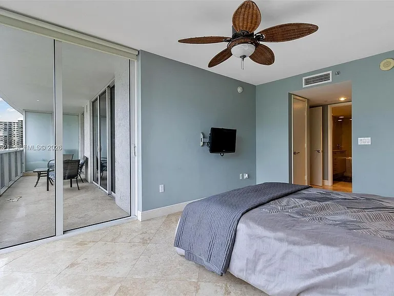 1800 S Ocean Dr #608 — Photo 12