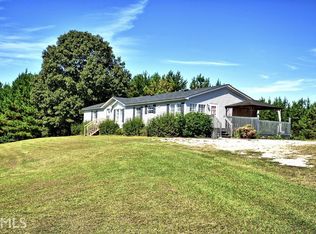 1594 Grandma Branch Rd, Grantville, GA 30220