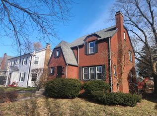 212 S Commonwealth Ave, Aurora, IL 60506