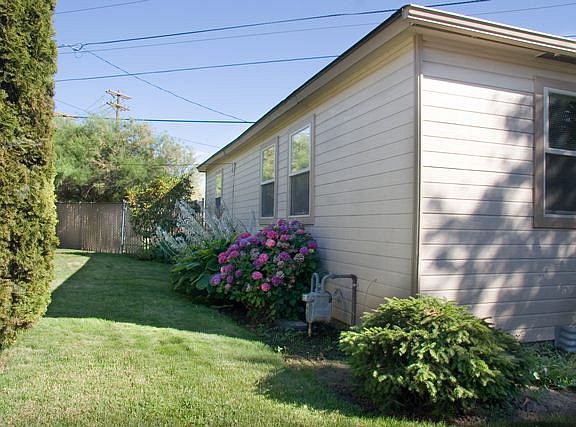 5th image of 26 Boyer Dr
