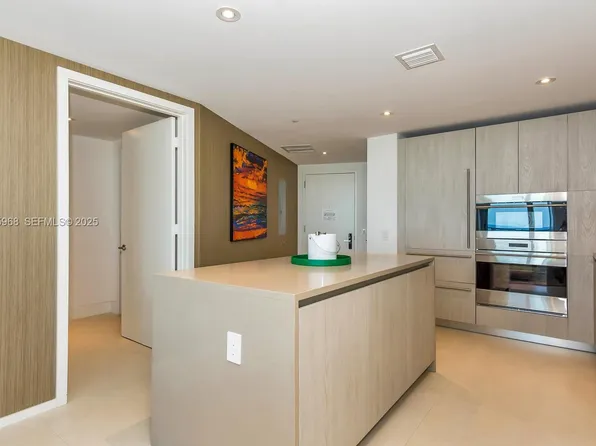 4111 S Ocean Dr #1912, Hollywood, FL 33019