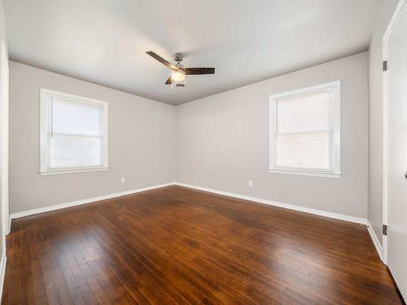 5th image of 908 Lawrence Dr