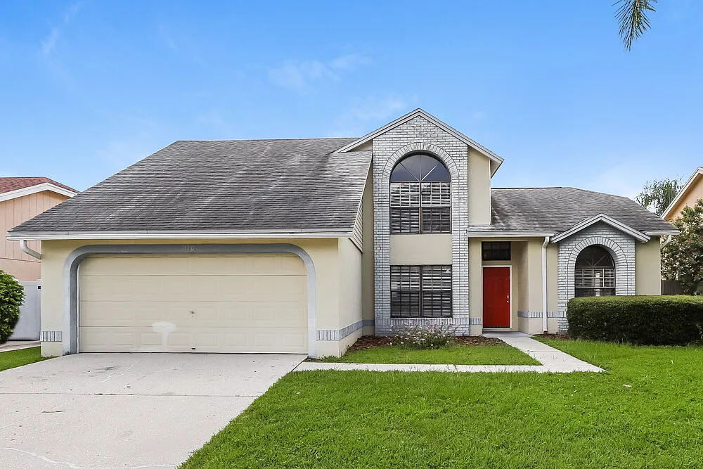 4 bed, 2.5 bath, 2069 sqft, $2,895 — Photo 1