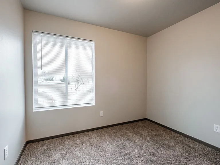 Jefferson Terrace Apartments — Photo 20