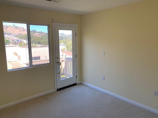 1st image of 432 Accacia St