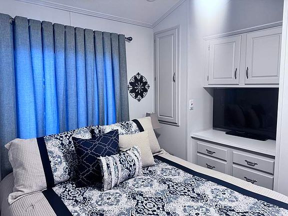 2nd image of 702 S Meridian Rd #1077