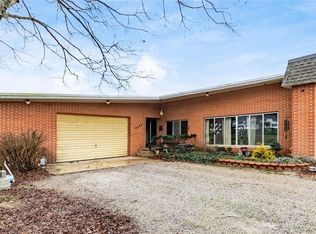 4355 Shimoda Ln, Zanesville, OH 43701