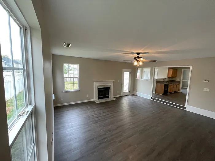 3635 Pauline Ln — Photo 12