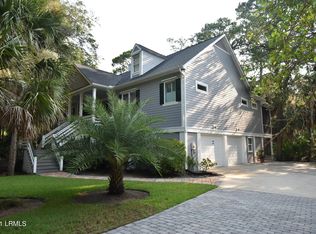 2 Ibis Ct, Saint Helena Island, SC 29920