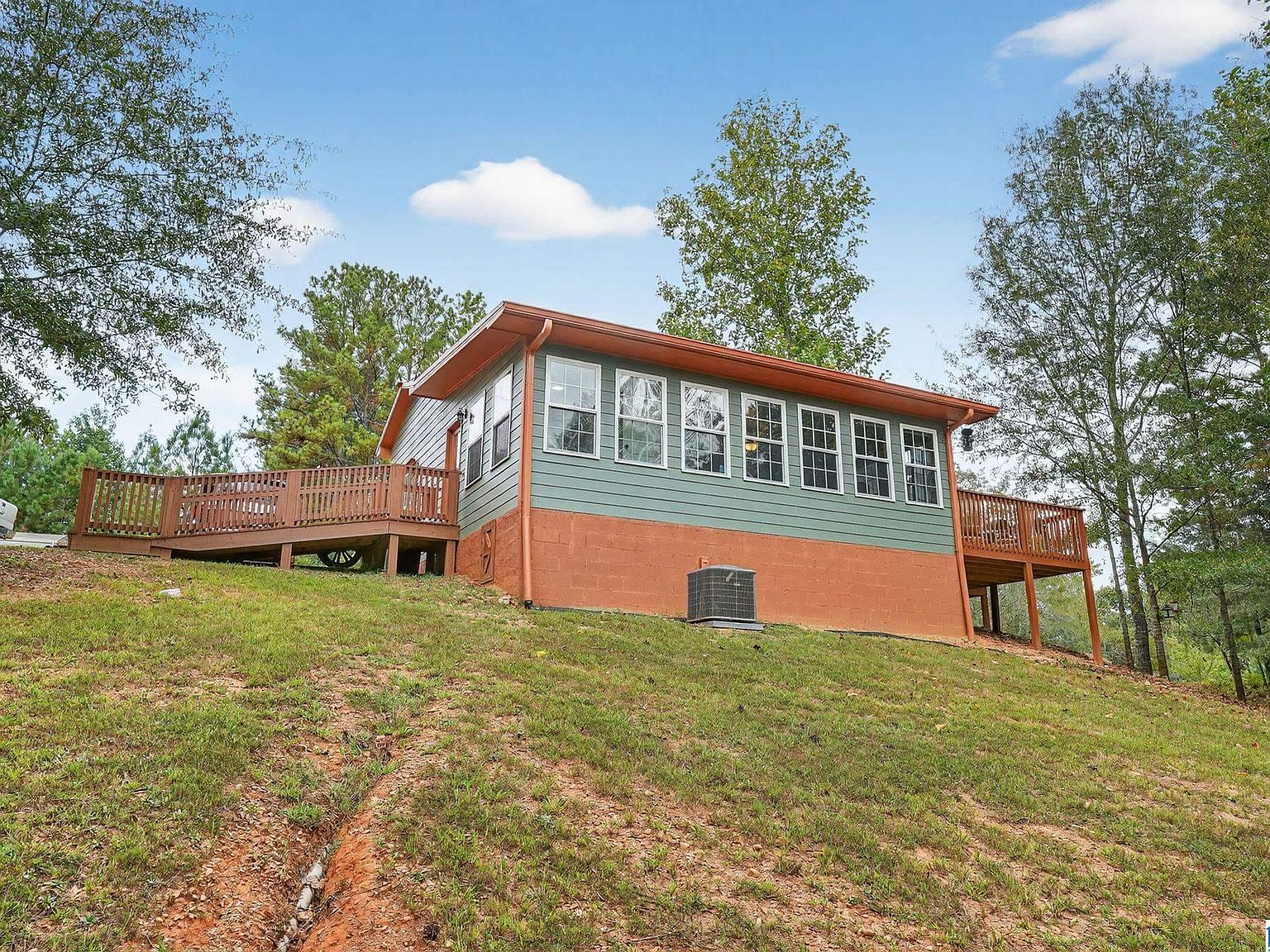 209 Foster Hills Dr, Lineville, AL 36266 | Zillow