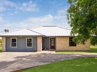 17207 McDonald Rd, Alvin, TX 77511