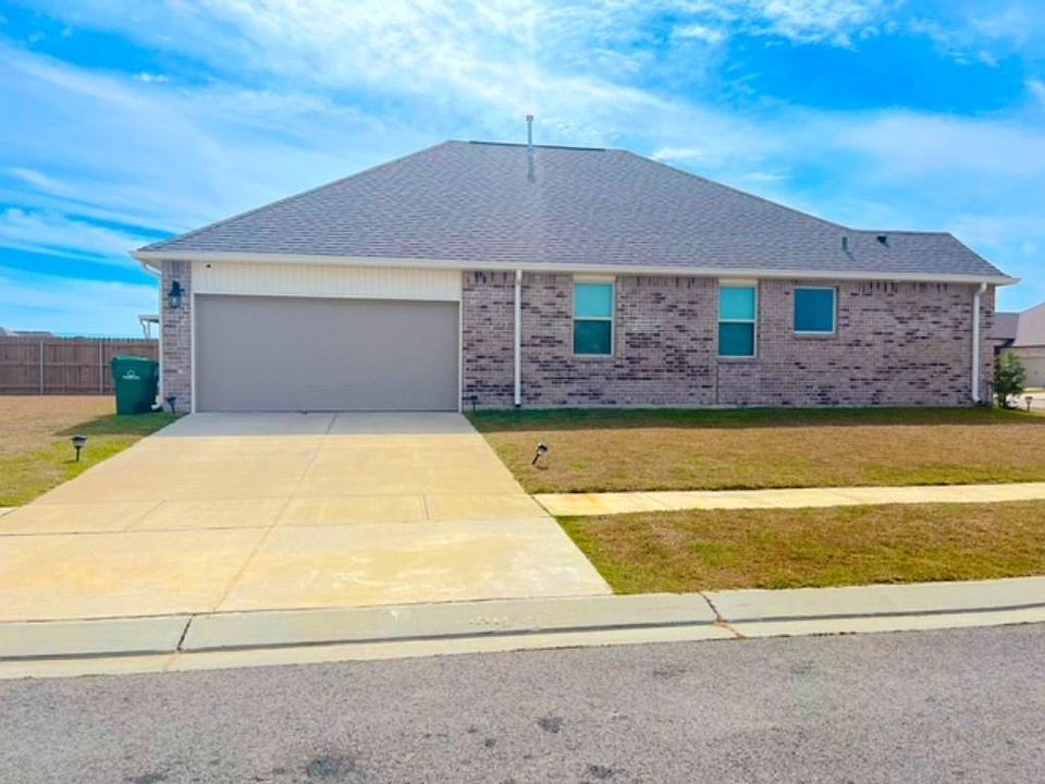 724 Lakeshore Village Ln, Slidell, LA 70461 Zillow
