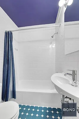 Sold by Bond New York | media 17