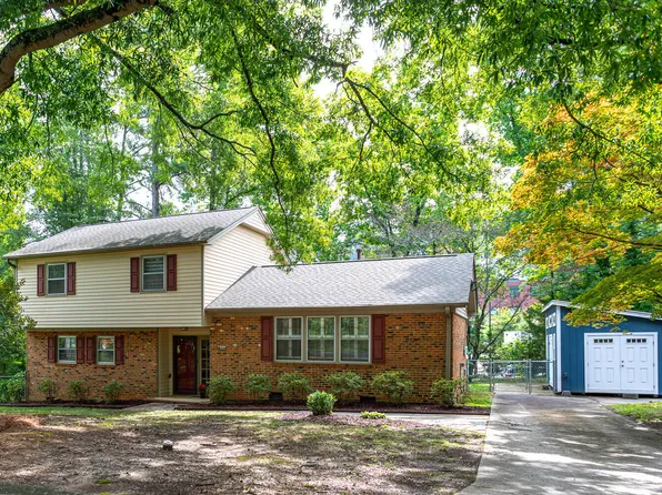 921 Devon Ave, Cary, NC 27511