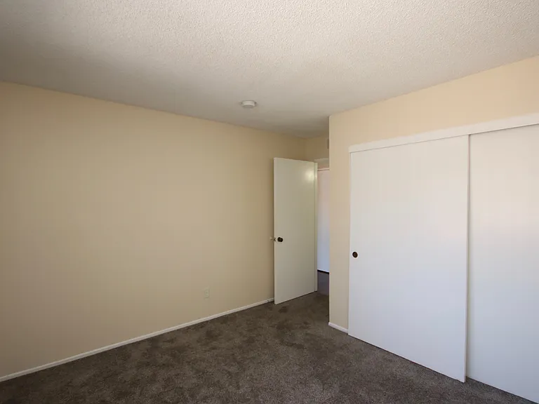 511 N Avenue 66 #C — Photo 11