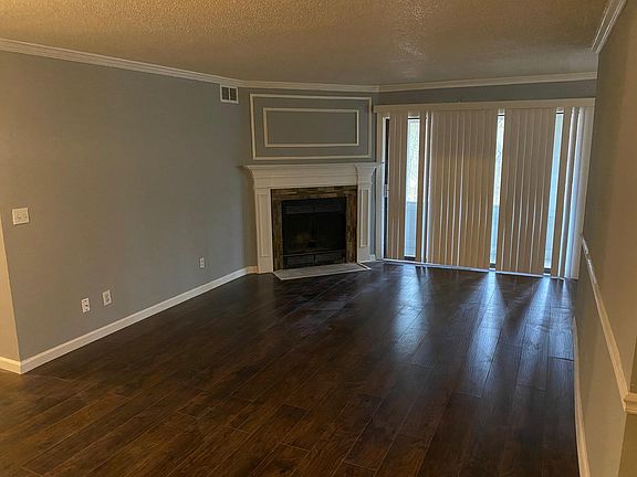 2nd image of 321 Seasons Pkwy