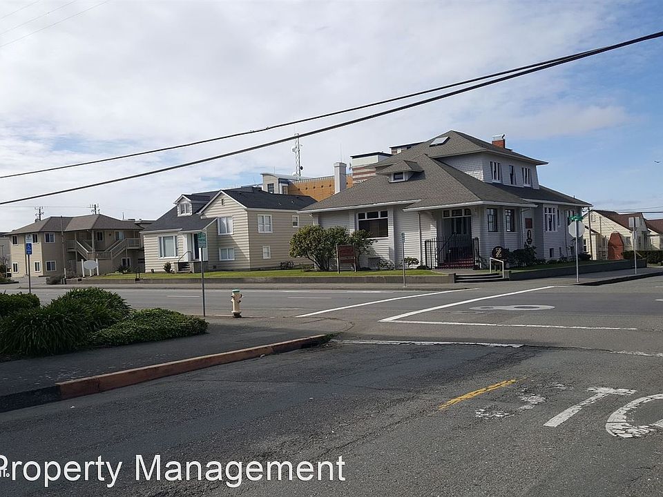 2nd image of 925 6th St #A
